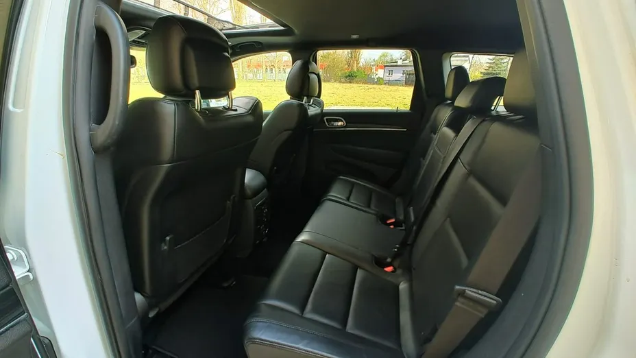 JEEP Grand Cherokee -