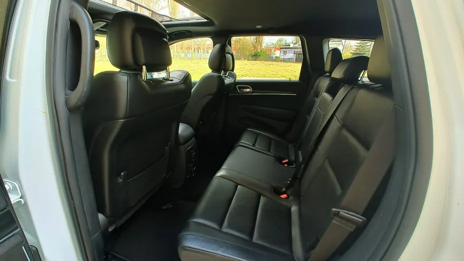 JEEP Grand Cherokee -