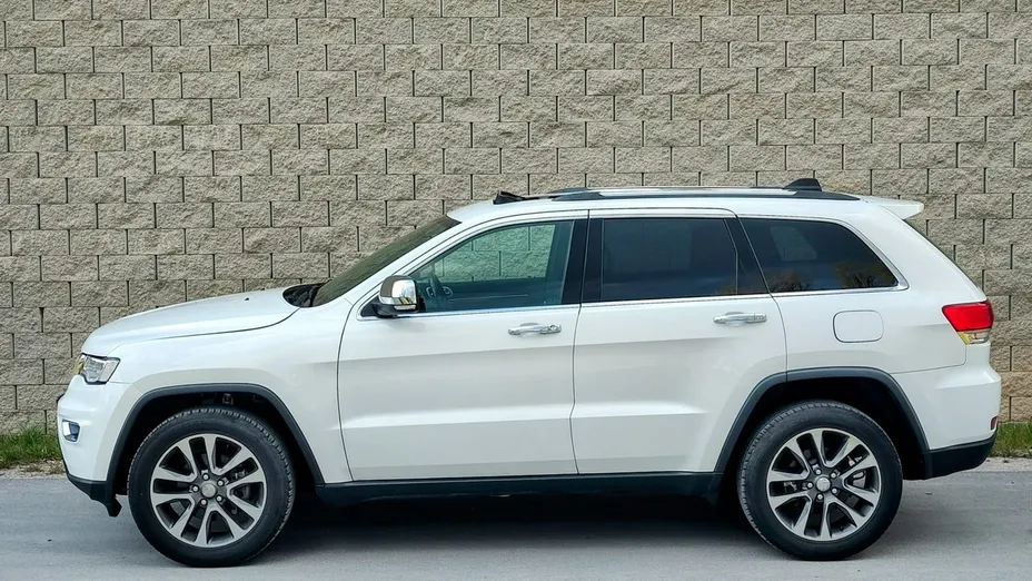 JEEP Grand Cherokee -