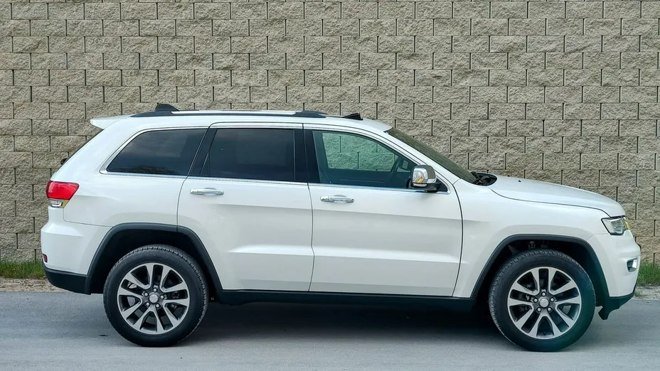 JEEP Grand Cherokee -