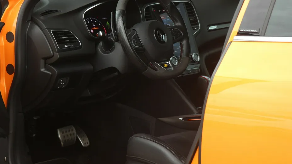 RENAULT Megane -