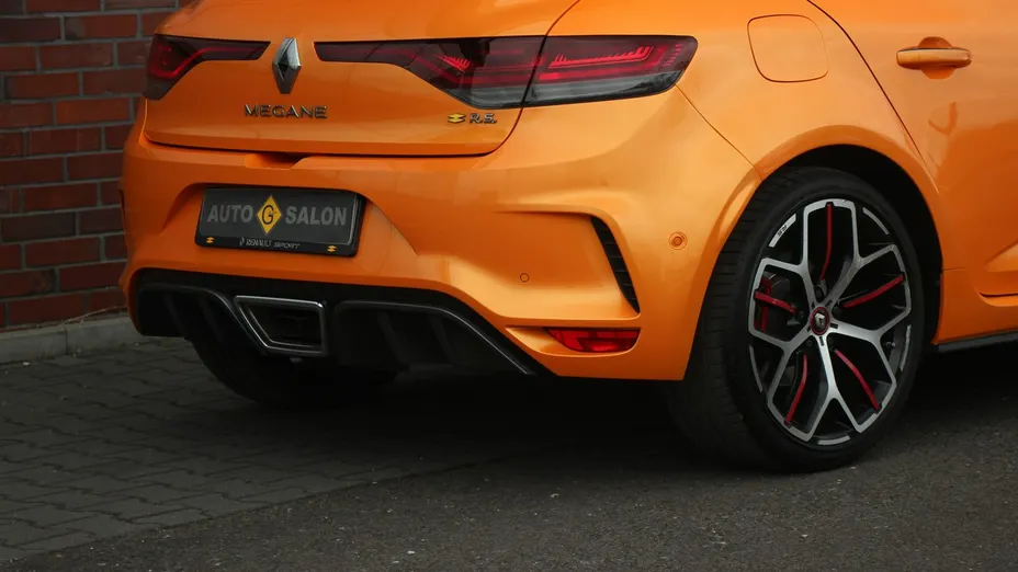 RENAULT Megane -