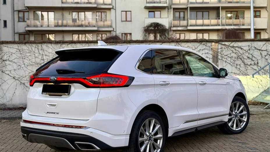 FORD Edge -