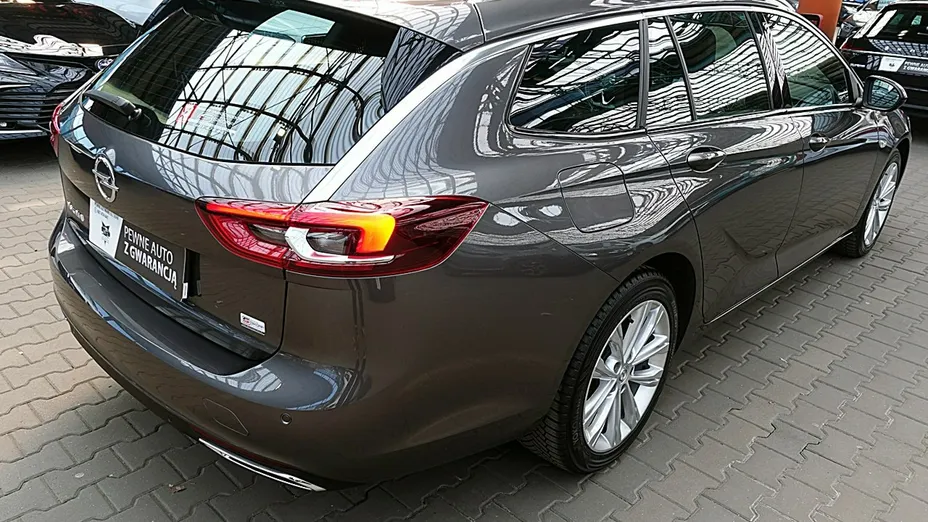 OPEL Insignia -