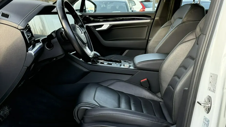 VOLKSWAGEN Touareg Touareg 3.0 V6 TDI SCR 4Mot. Elegance