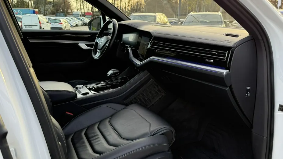 VOLKSWAGEN Touareg Touareg 3.0 V6 TDI SCR 4Mot. Elegance