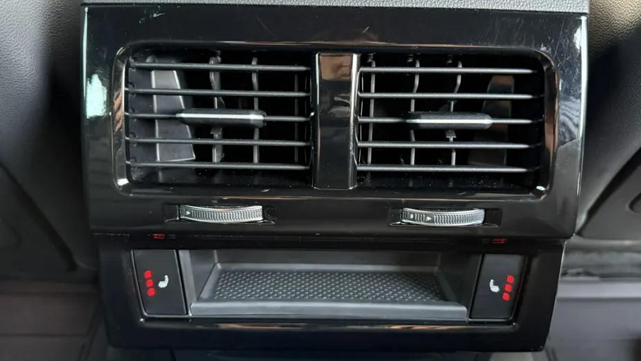 VOLKSWAGEN Touareg Touareg 3.0 V6 TDI SCR 4Mot. Elegance