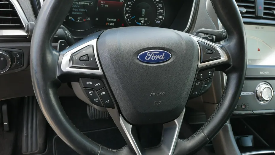 FORD Mondeo -