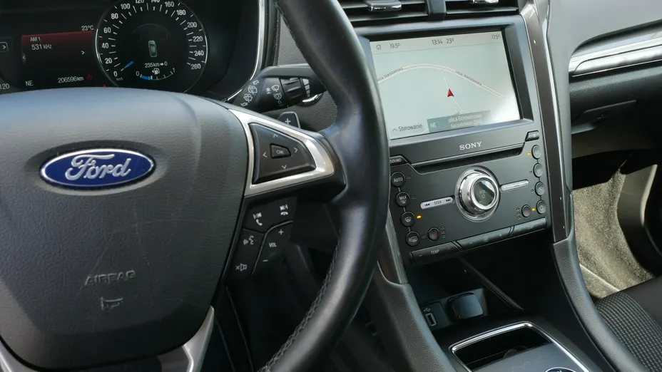 FORD Mondeo -