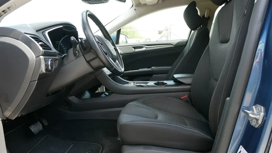 FORD Mondeo -