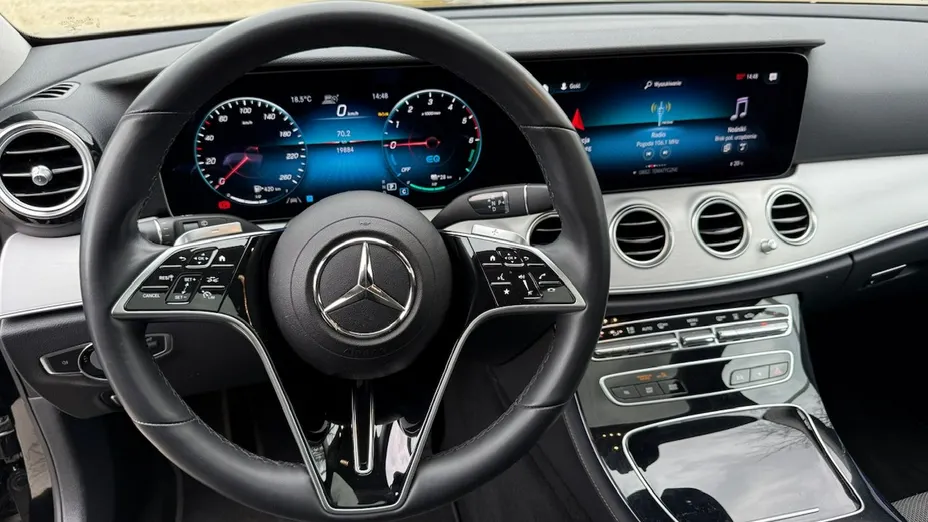 MERCEDES-BENZ E Klasa -