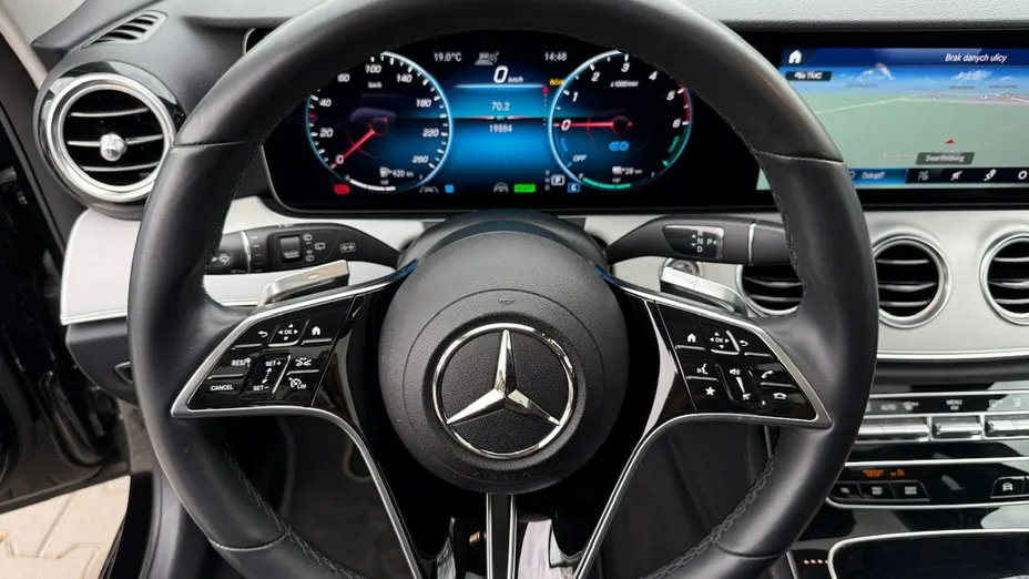 MERCEDES-BENZ E Klasa -