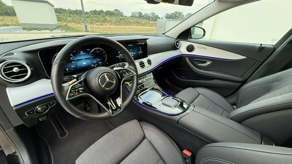 MERCEDES-BENZ E Klasa -
