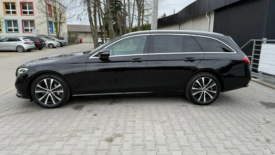 MERCEDES-BENZ E Klasa -