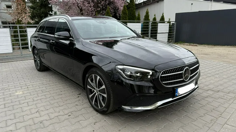 MERCEDES-BENZ E Klasa -