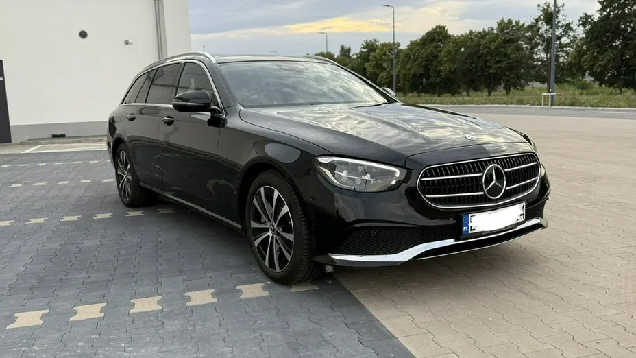 MERCEDES-BENZ E Klasa -