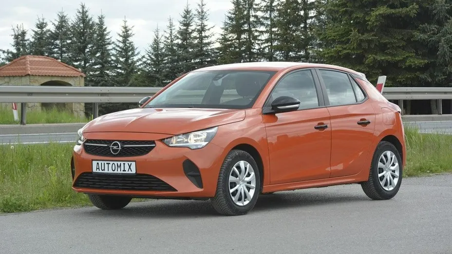 OPEL Corsa -
