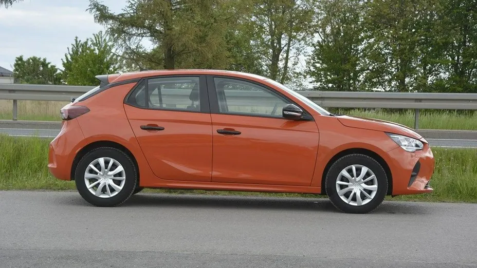 OPEL Corsa -