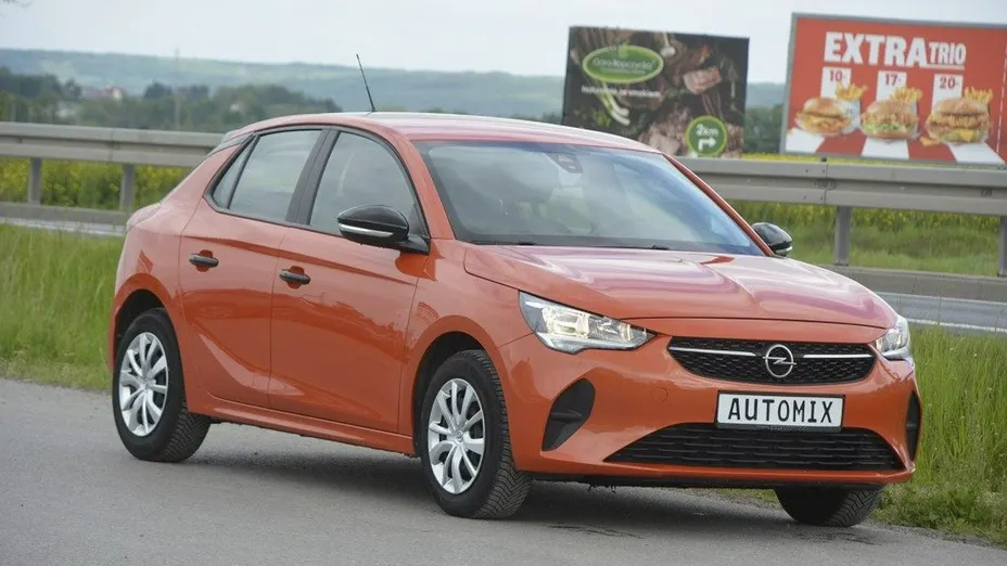 OPEL Corsa -