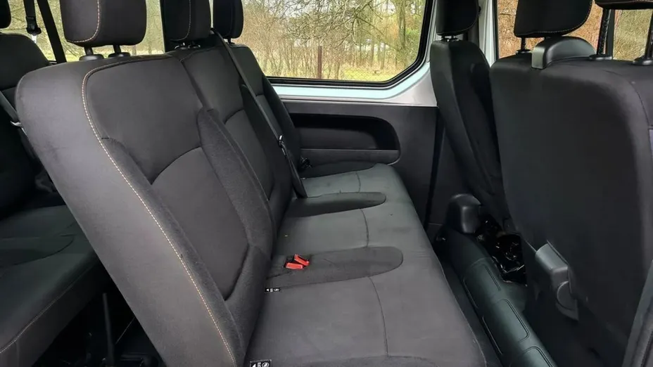 RENAULT Trafic -