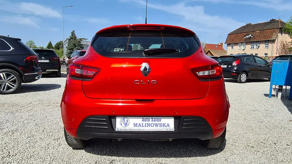 RENAULT Clio -