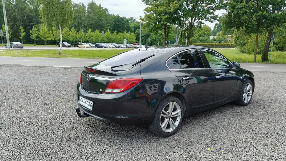 OPEL Insignia -