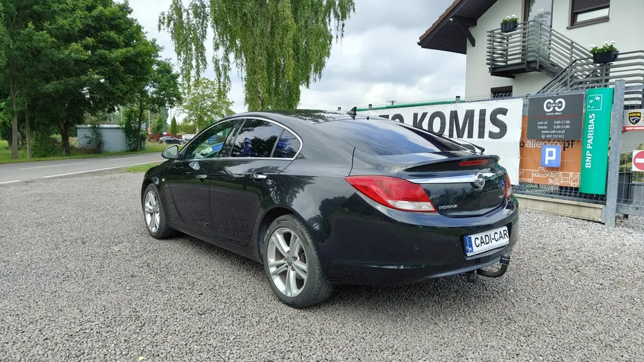 OPEL Insignia -