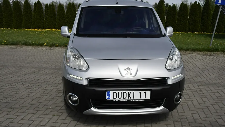 PEUGEOT Partner -