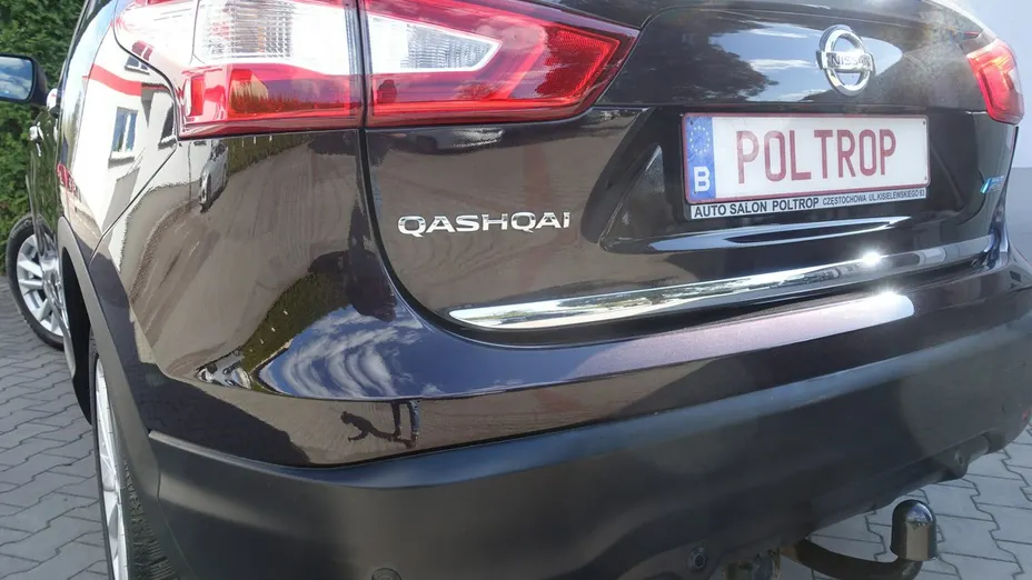 NISSAN Qashqai -