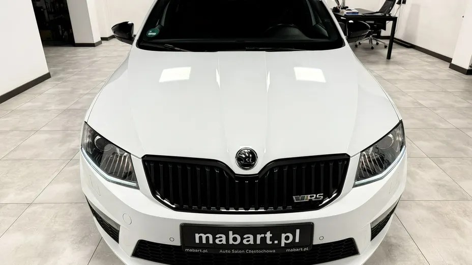 SKODA Octavia -