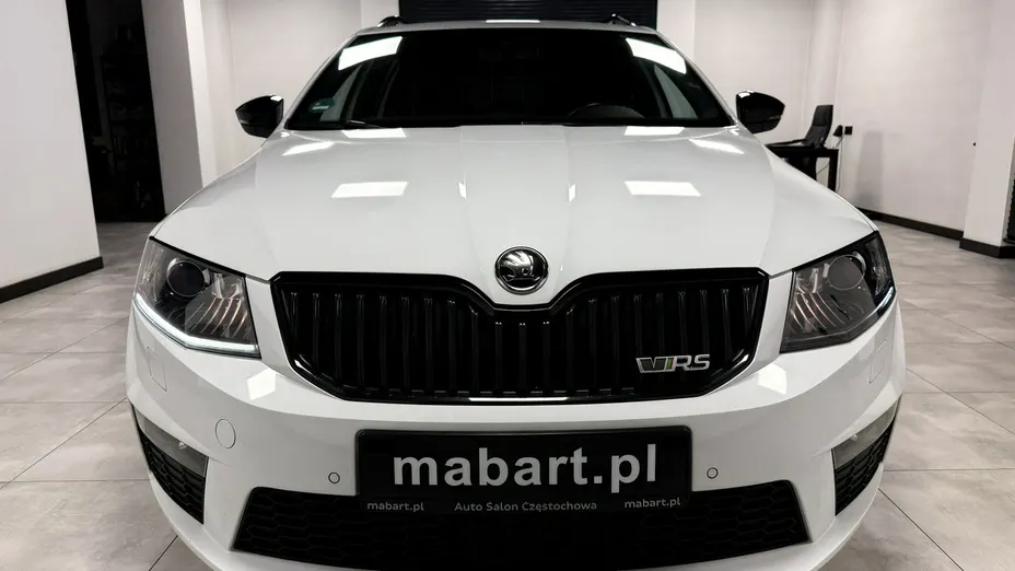 SKODA Octavia -