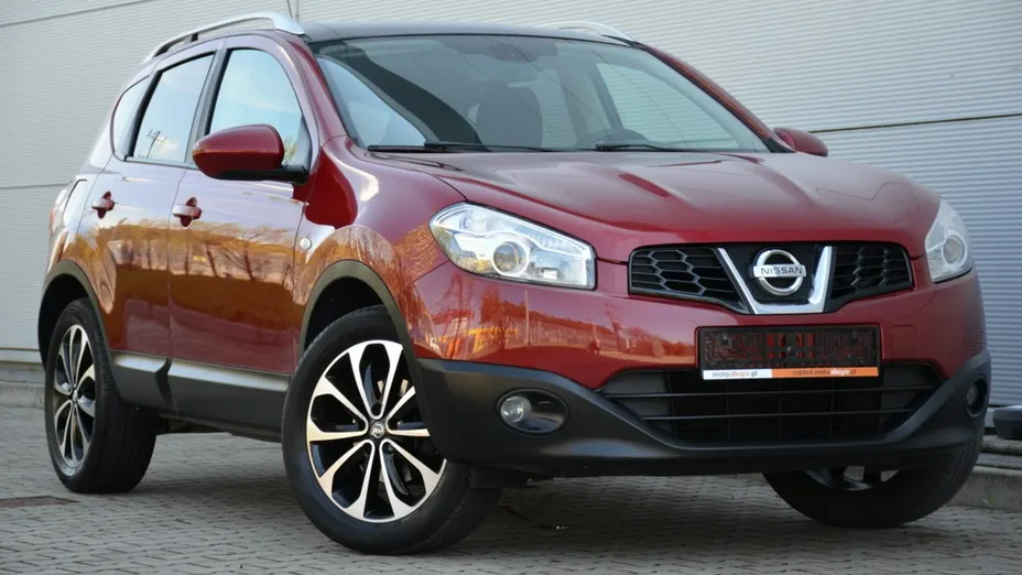 NISSAN Qashqai -