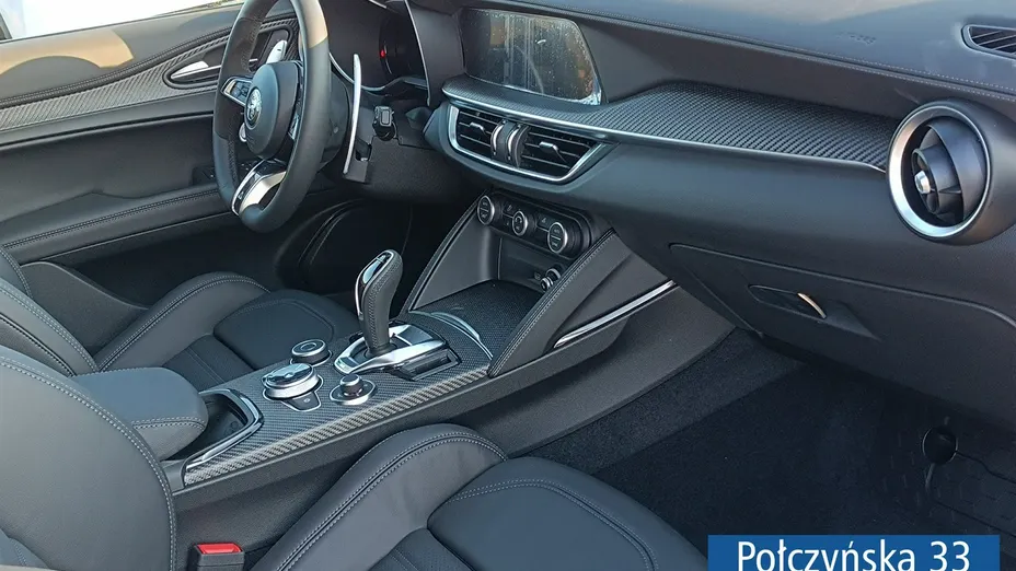 ALFA ROMEO Stelvio -