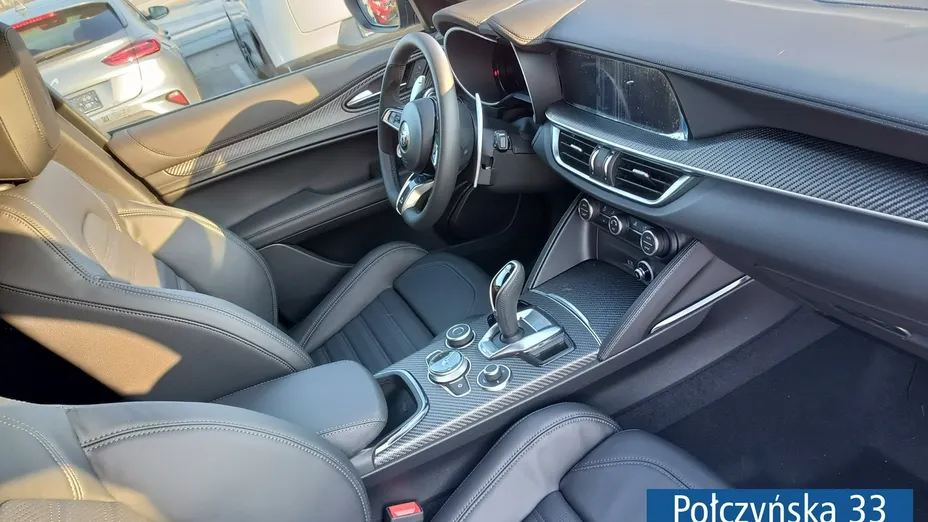 ALFA ROMEO Stelvio -