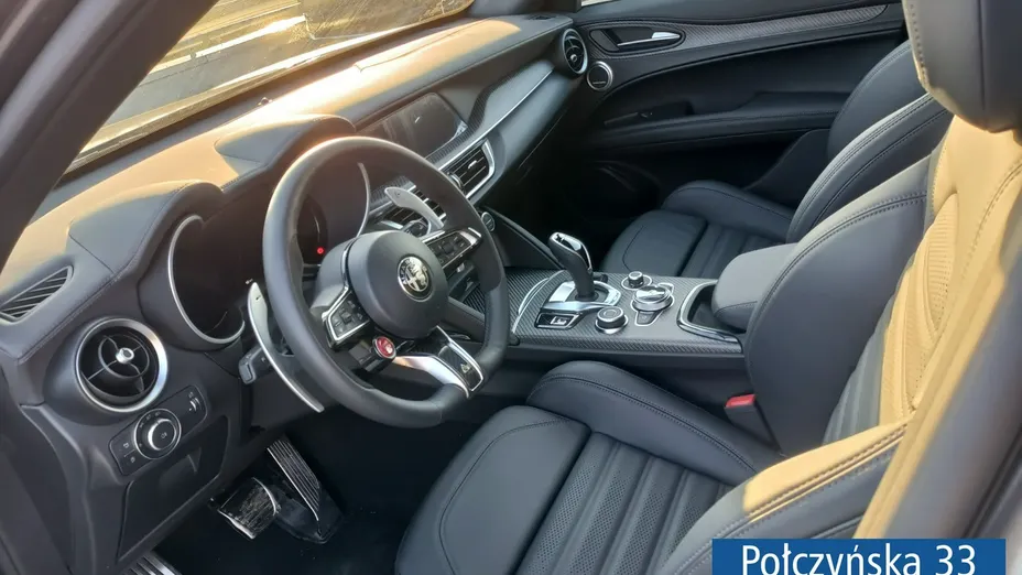 ALFA ROMEO Stelvio -