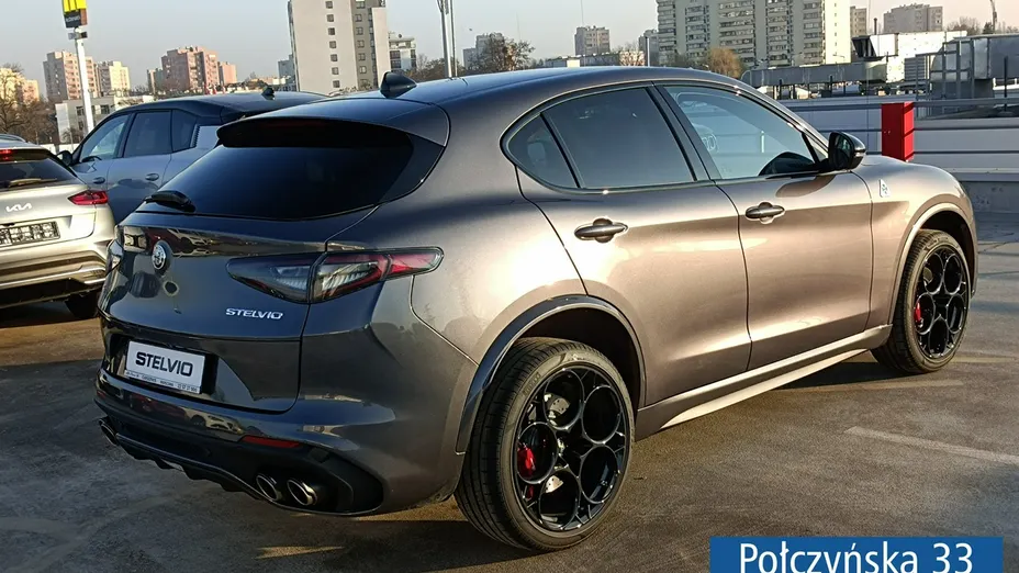 ALFA ROMEO Stelvio -
