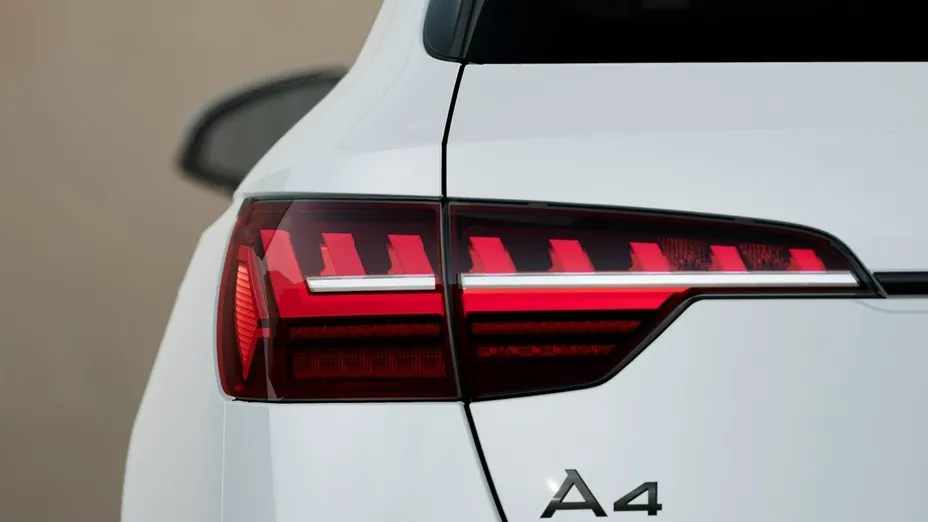 AUDI A4 Avant -