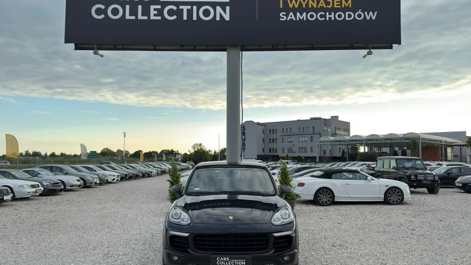 PORSCHE Cayenne -