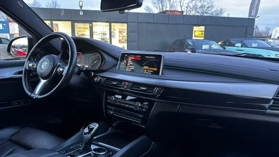 BMW X6 -