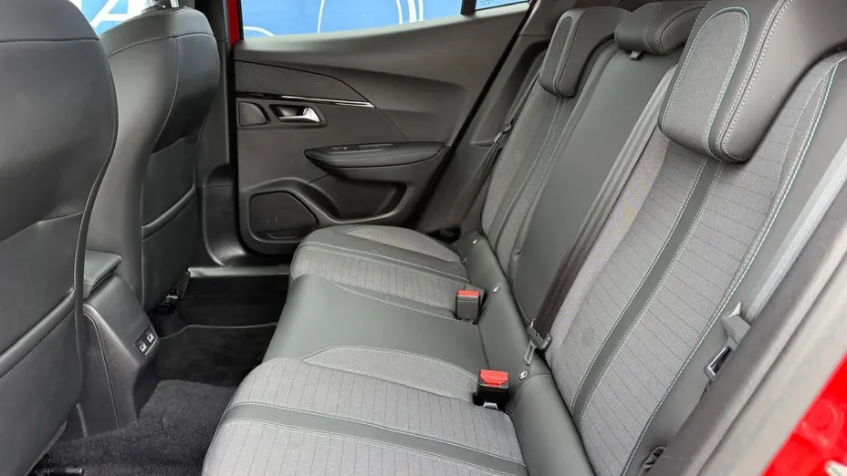 PEUGEOT 2008 -