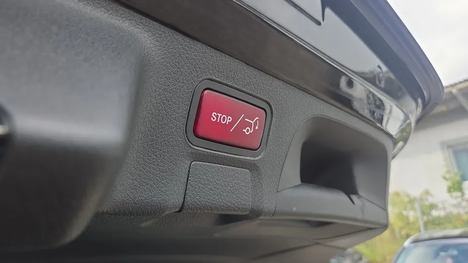 MERCEDES-BENZ CLA CLA 180 7G-DCT