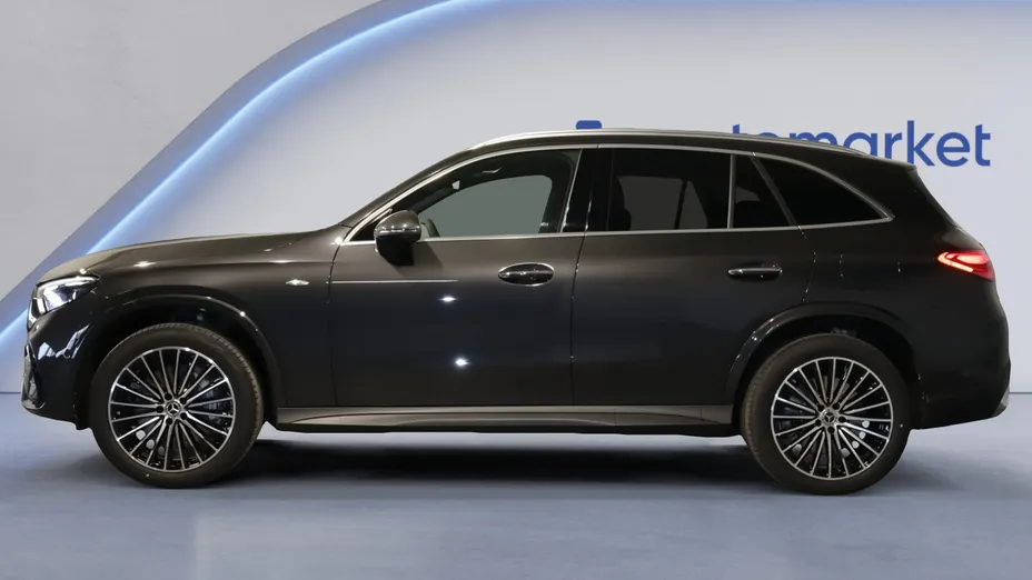 MERCEDES-BENZ GLC GLC 300 de 4-Matic AMG Line Nowy