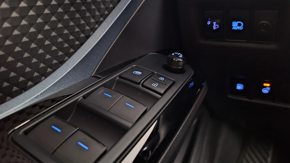 TOYOTA C-HR C-HR 2.0 Hybrid Style