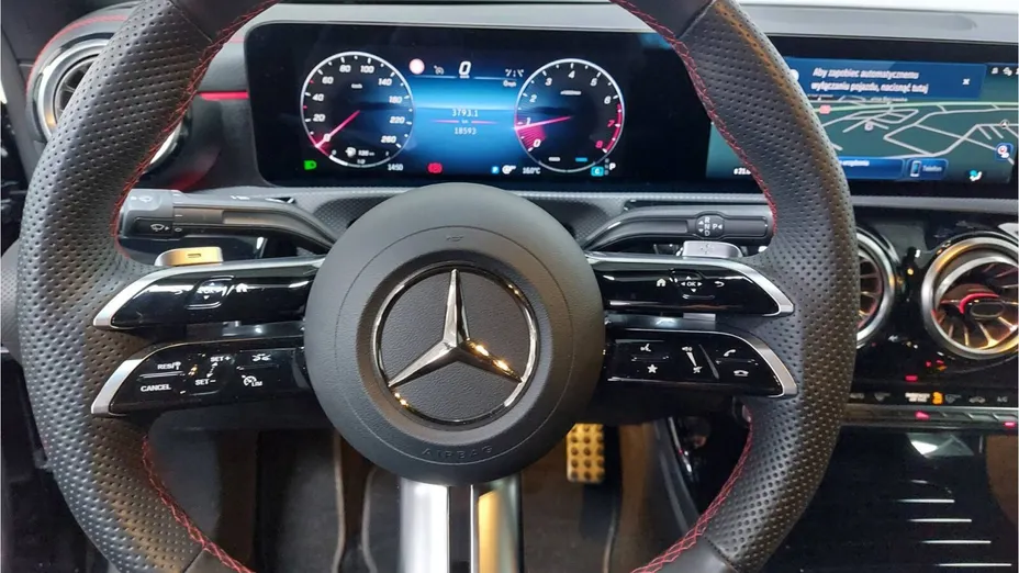 MERCEDES-BENZ CLA CLA 220 mHEV 4-Matic AMG Line 8G-DCT
