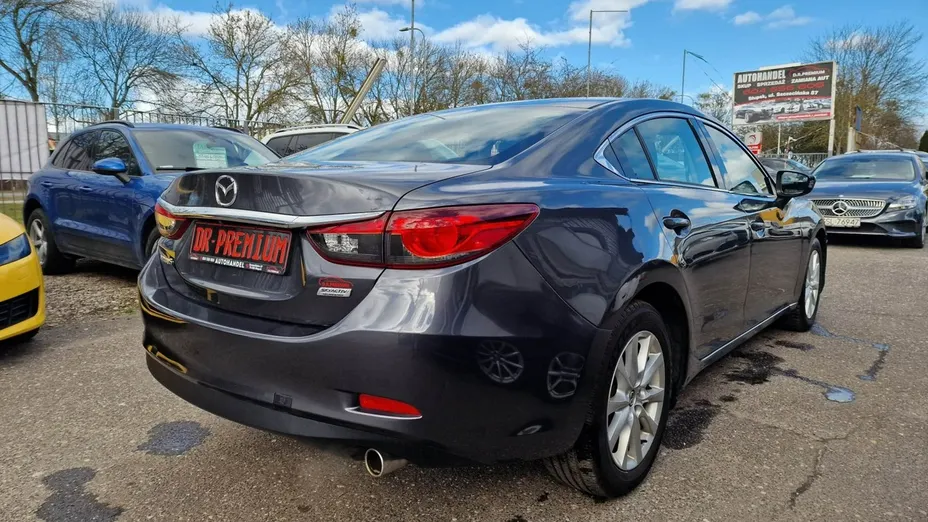 MAZDA 6 -