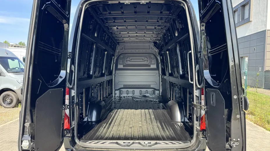 MERCEDES-BENZ Sprinter Sprinter 319 CDI Long PRO 9G-Tronic 907.635 14m3 Nowy