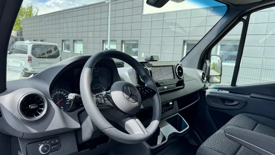 MERCEDES-BENZ Sprinter Sprinter 317 CDI Extra Long PRO 9G-Tronic 907.637 15,5m3 Nowy