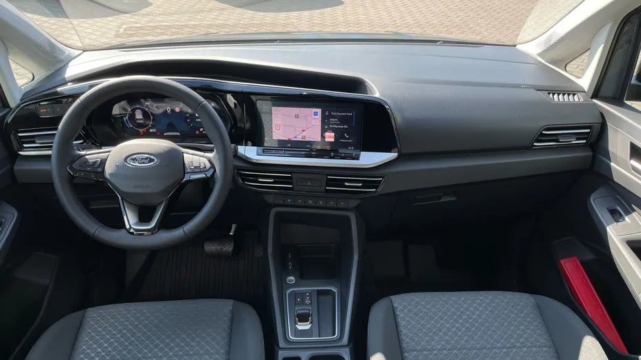 FORD Tourneo Connect Tourneo Connect 2.0 EcoBlue Titanium aut Nowy