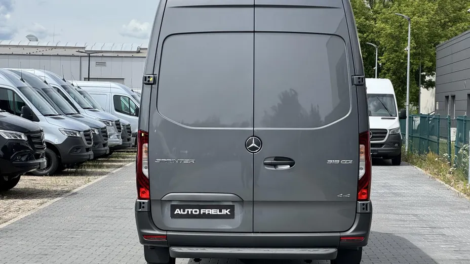 MERCEDES-BENZ Sprinter Sprinter 319 CDI Long PRO 9G-Tronic AWD 907.635 14m3 Nowy