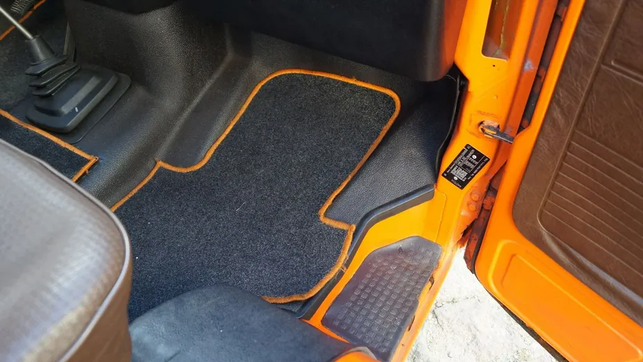 VOLKSWAGEN Transporter -